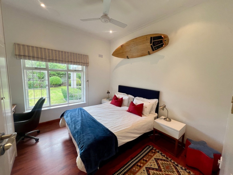 To Let 4 Bedroom Property for Rent in Constantia Western Cape